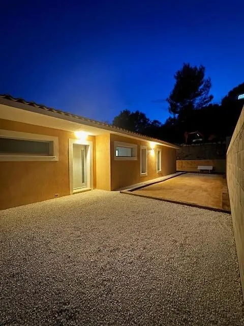 Villa With Pool In Provence Varages